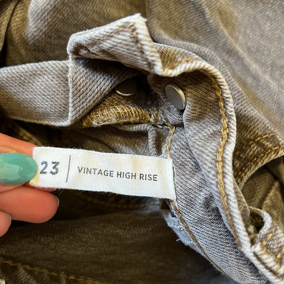 Brown PACSUN Jean shorts size 23 - Picture 3 of 3